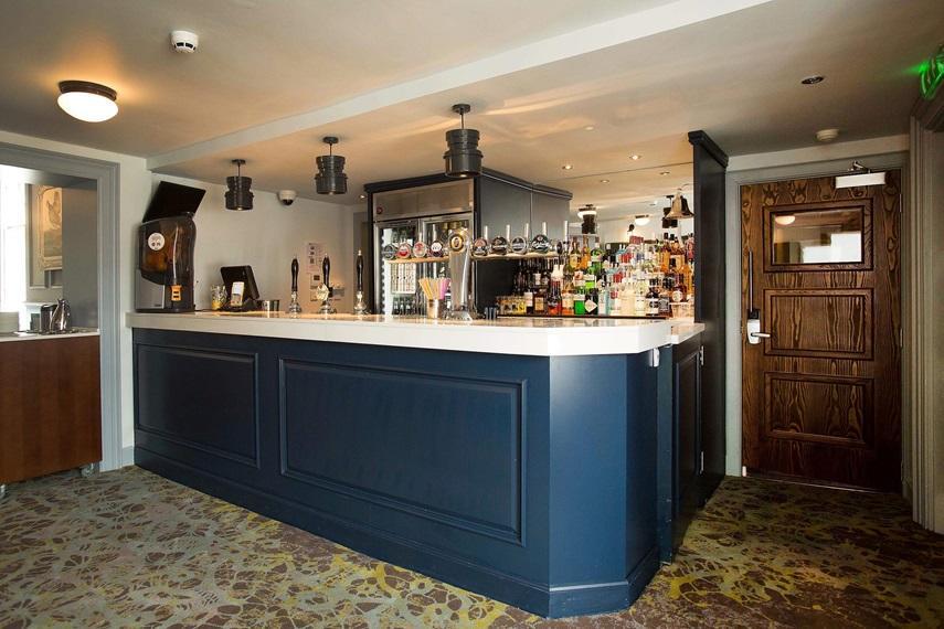 The Cross Keys Hotell Peebles Eksteriør bilde